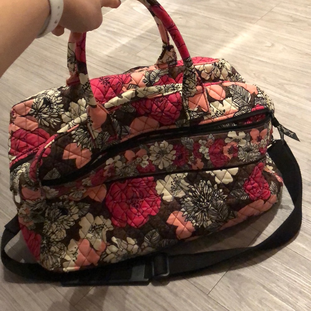 Vera Bradley weekend bag • 🌸